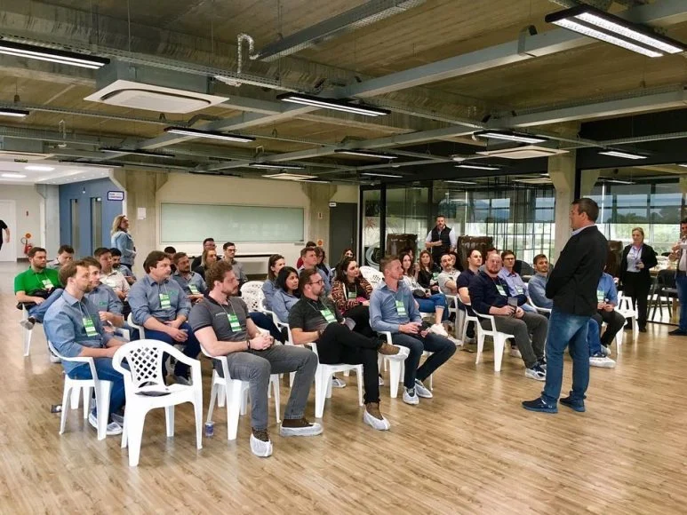 Núcleo de Jovens Empreendedores